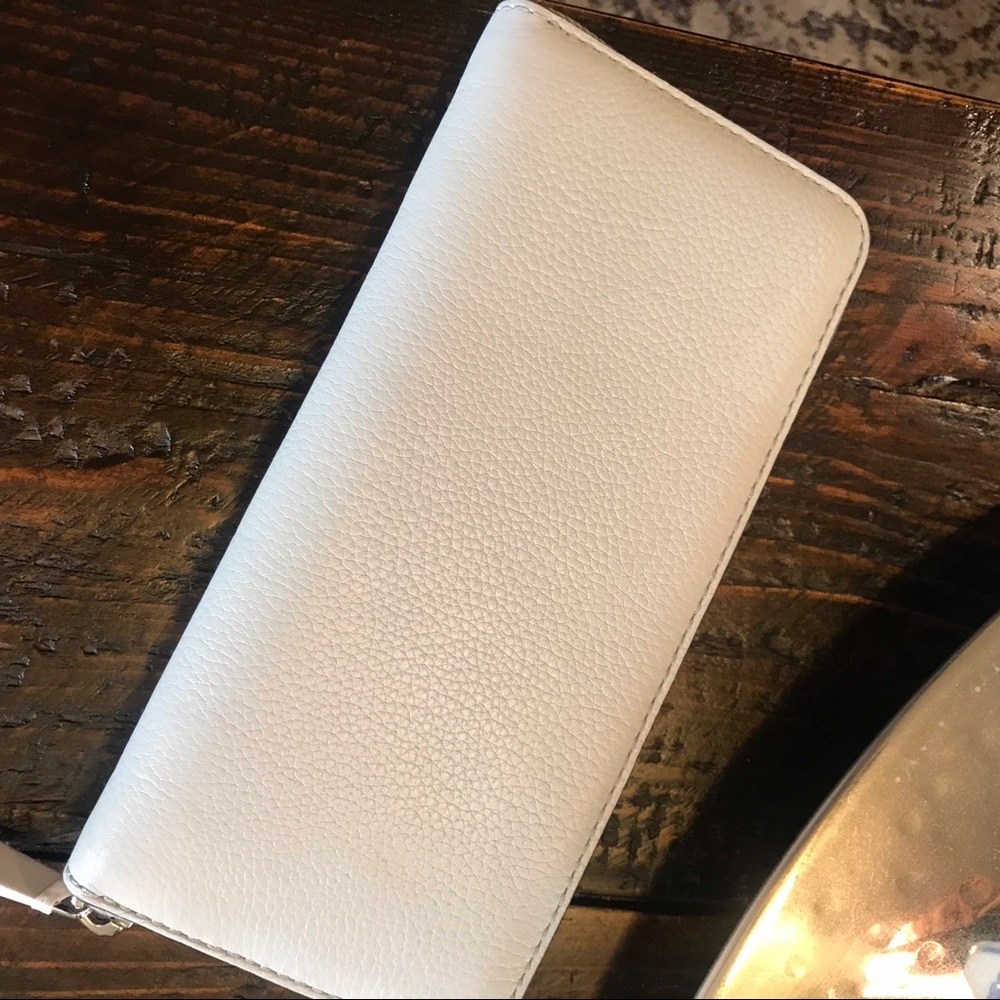 New Marc Jacobs Continental Leather Wallet, Ice - Picture 6 of 8